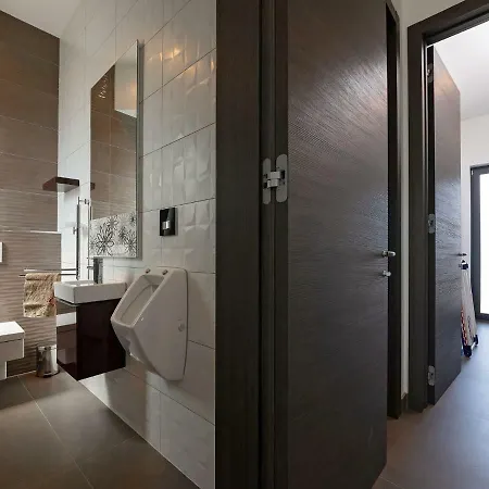 Luxury With Private Pool In *